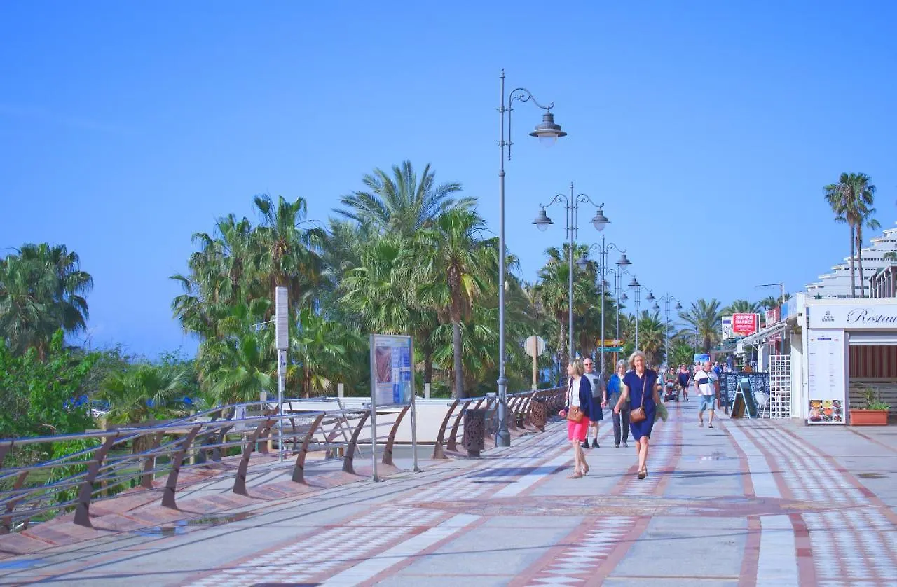Apartment Puerto Marina - First Line Beach - Benalmadena - Malaga スペイン